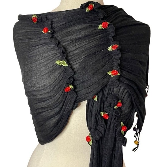 PASHMINA Black Embellished with Floral Appliqués & Beaded Fringe - Picture 4 of 7